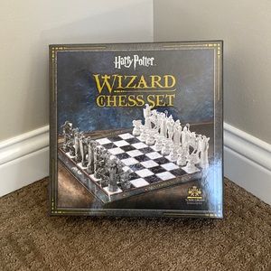 Harry Potter Wizard Chess Set